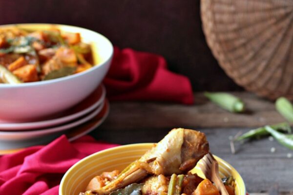 Chicken Muamba: Hidangan Ikonik dari Gabon