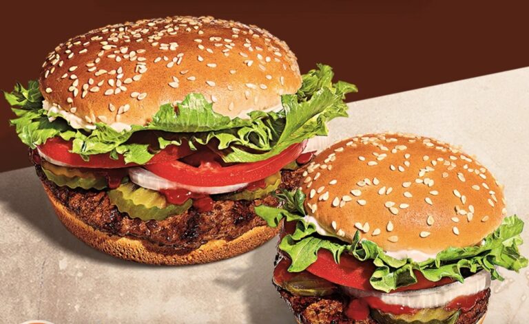 Burger: Makanan Cepat Saji yang Lezat dan Populer di Seluruh Dunia