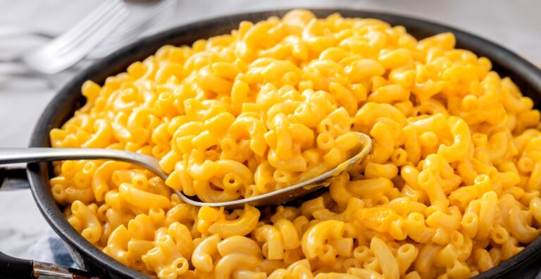 Kraft Dinner: Makanan Cepat Saji Ikonik yang Disukai Banyak Generasi