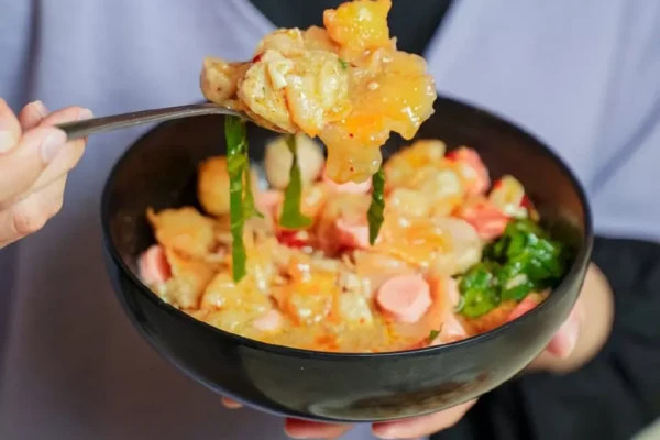 “Kelezatan Makanan Seblak yang Menggugah Selera”