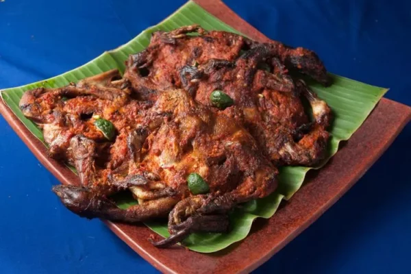 Makanan Ayam Taliwang: Sajian Pedas Khas Lombok yang Menggoda