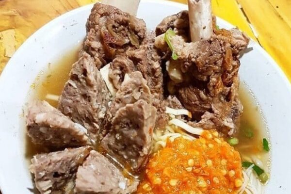 Mengenal Lezatnya Makanan Bakso Rusuk yang Menggoda Selera