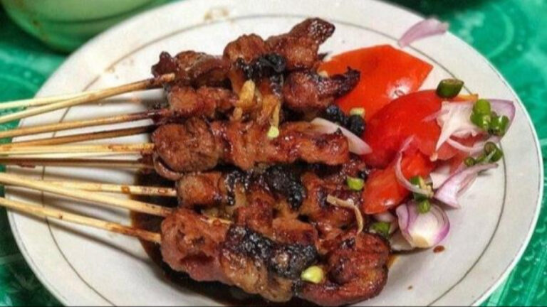 Mengenal Lezatnya Sate Kambing: Cita Rasa Tradisional Indonesia
