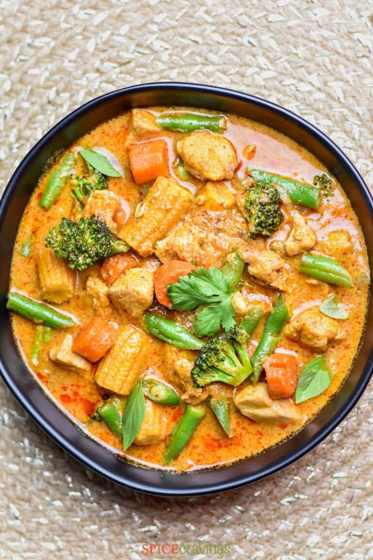 Mengenal Massaman Curry: Rasa Kaya dan Aromatik dari Thailand
