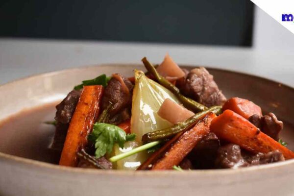 Makanan Goulash: Hidangan Tradisional yang Menggugah Selera