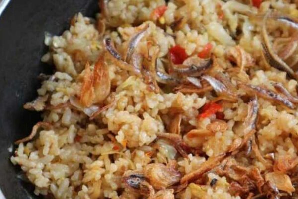 Nasi Goreng Teri: Lezatnya Kelezatan Tradisional Indonesia