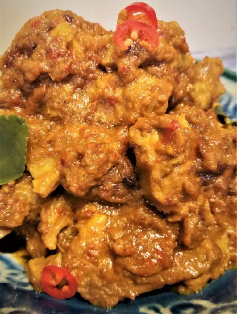 Mengenal Lezatnya Pork Curry, Hidangan Khas yang Menggoda Selera